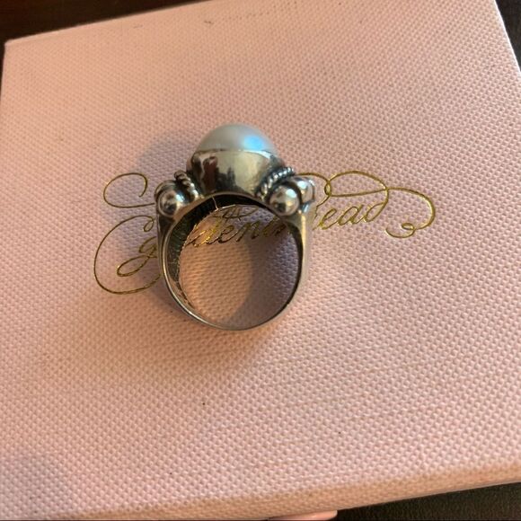 Sterling Silver and freshwater pearl ring - Picture 3 of 3